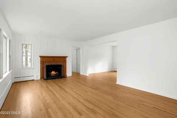 $7,850 | 148 Old Mill Road, Greenwich, CT 06831