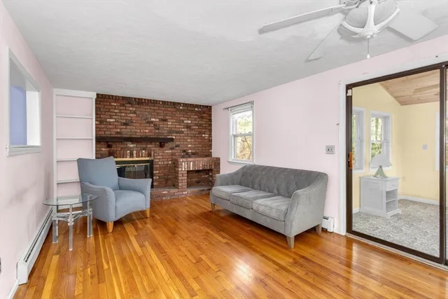 $550,000 | 955 Summer Street, Franklin, MA 02038