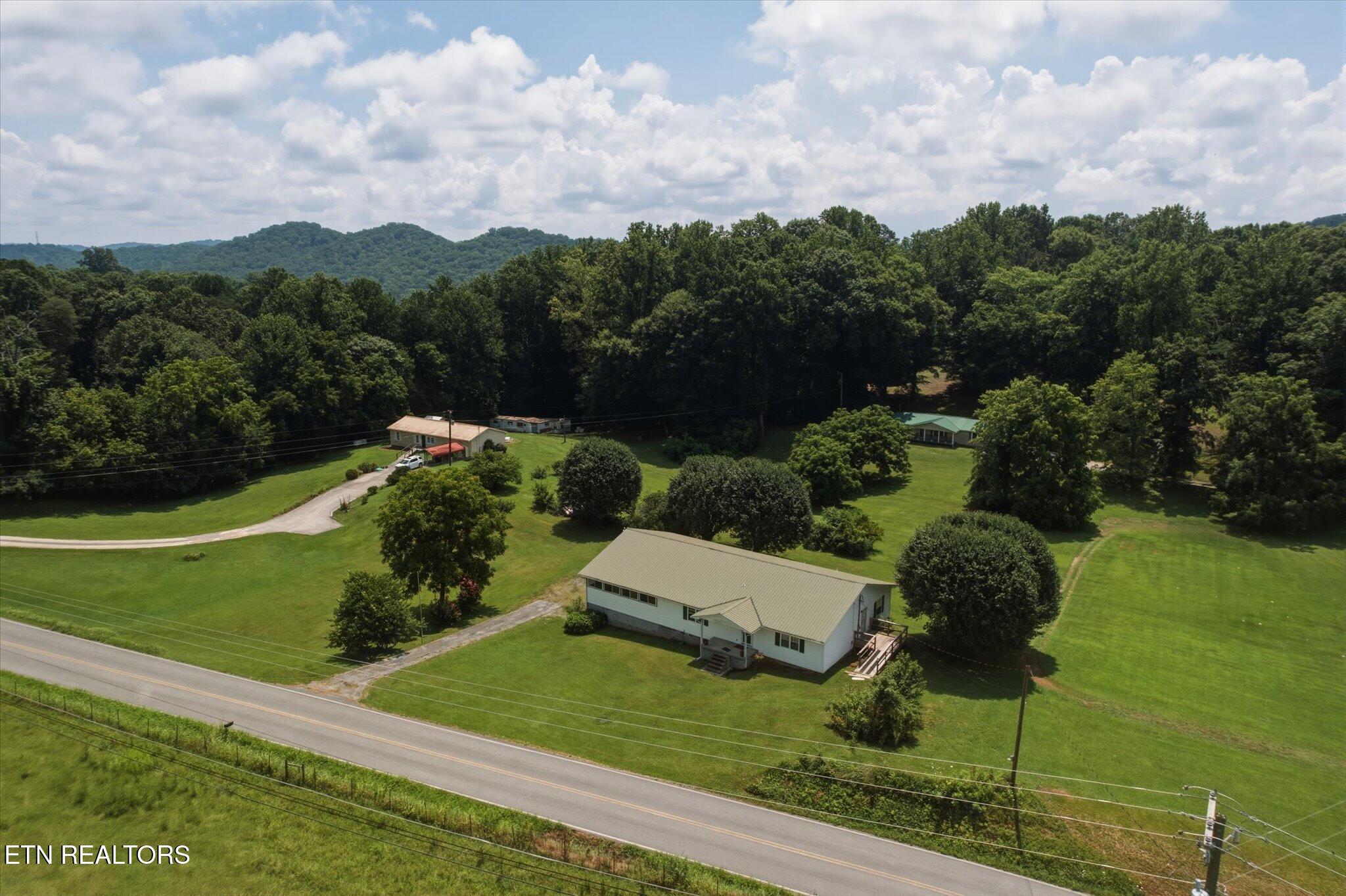 193 Loyston Road Maynardville, TN 37807 - Photo 8 of 46 08-DJI_0020