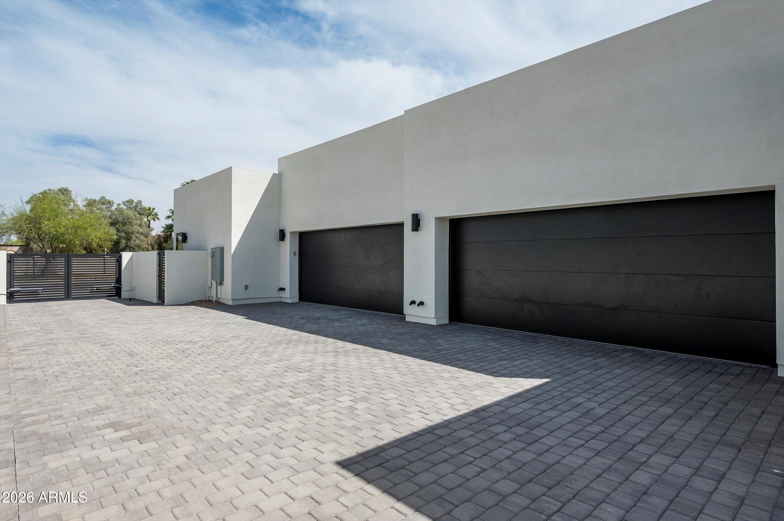 68-10220 N 66th St Paradise Valley-67