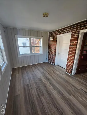 $240,000 | 7041 Dartmouth Avenue, St. Louis, MO 63130