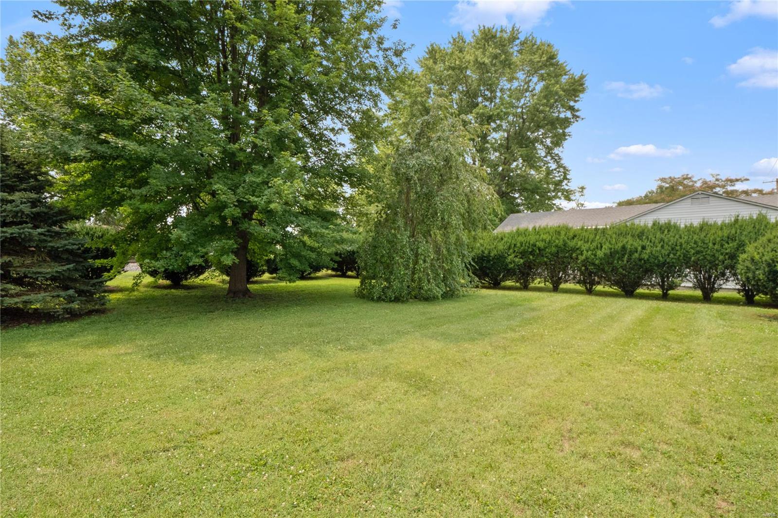 415 East State Street O'Fallon, IL 62269 - Photo 27 of 32 Gallery Image 27