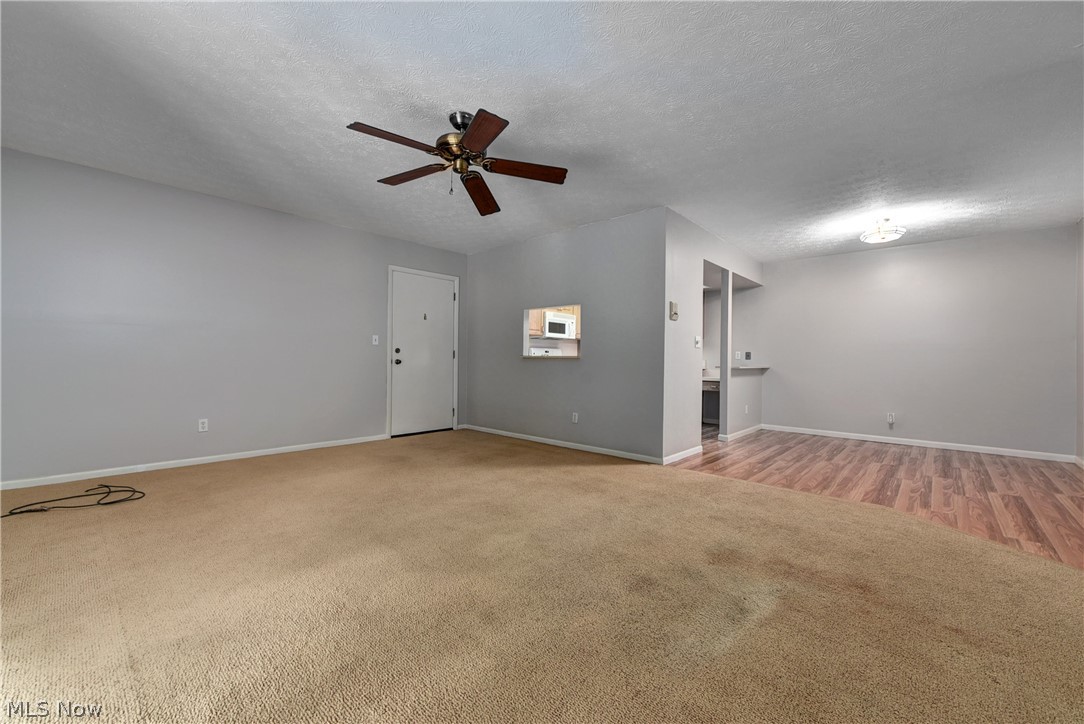 22954 Mastick Road, Unit 203 Cleveland, OH 44126 - Photo 4 of 35