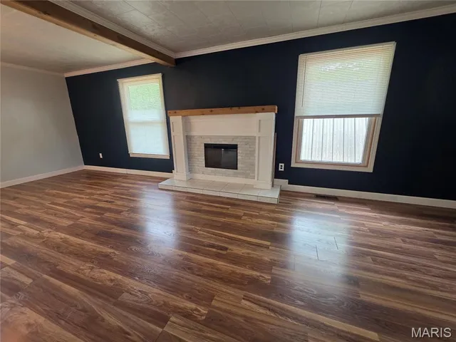 $180,000 | 18835 Mary Jane Lane, Carlyle, IL 62231