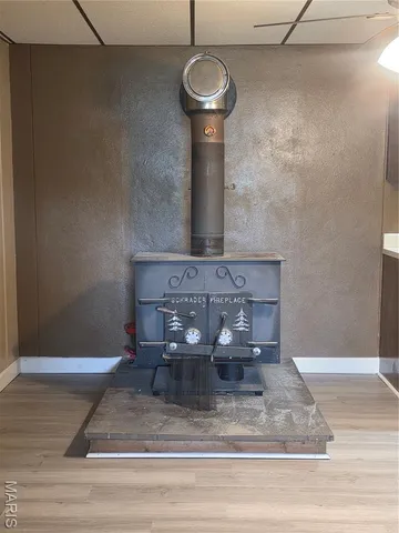 $180,000 | 18835 Mary Jane Lane, Carlyle, IL 62231