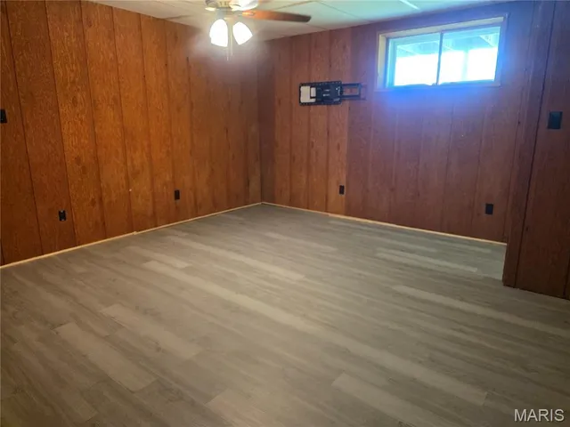 $180,000 | 18835 Mary Jane Lane, Carlyle, IL 62231