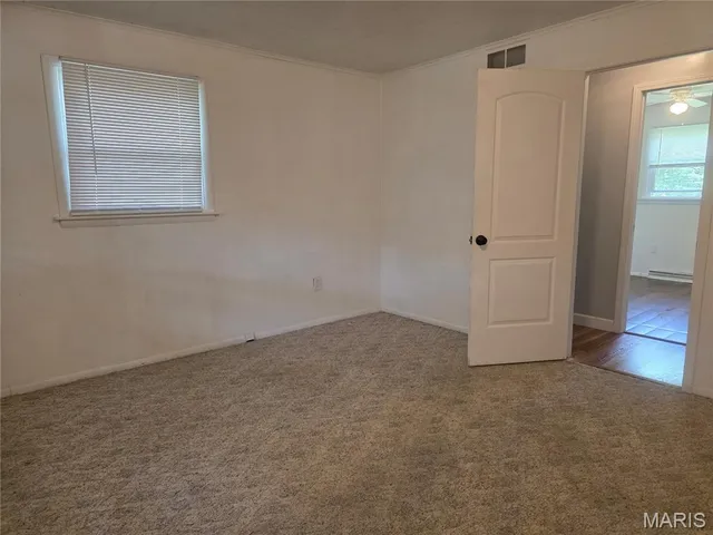 $180,000 | 18835 Mary Jane Lane, Carlyle, IL 62231