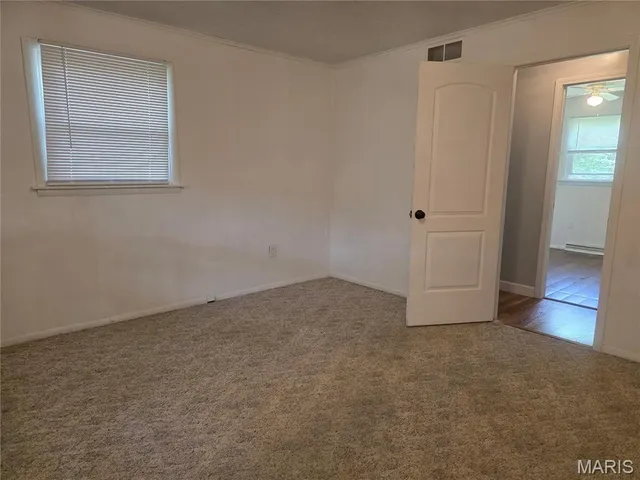 $180,000 | 18835 Mary Jane Lane, Carlyle, IL 62231