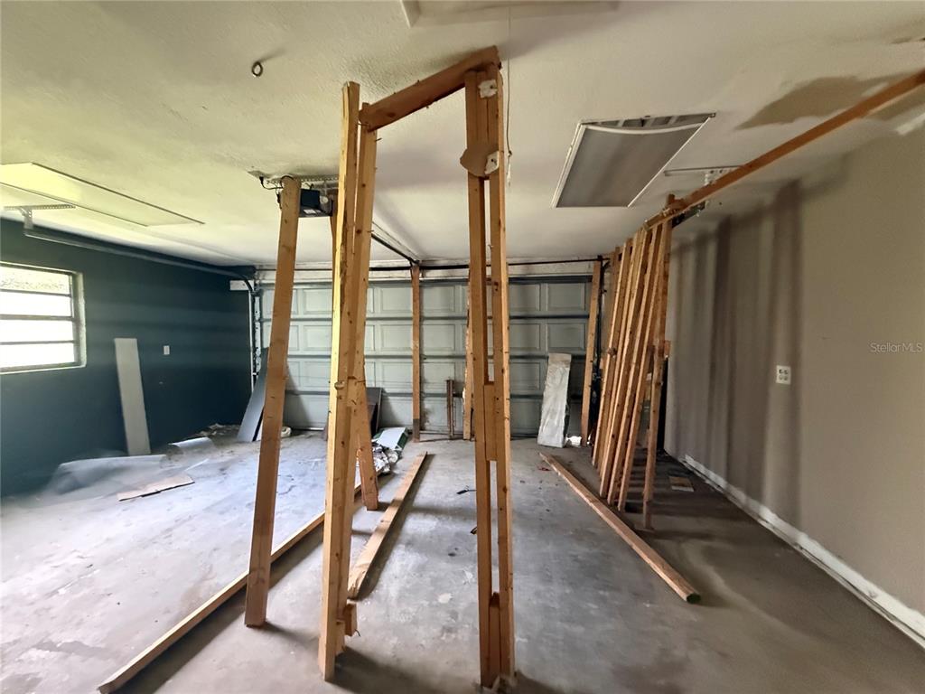 1104 Timor Avenue Orlando, FL 32804 - Photo 6 of 18