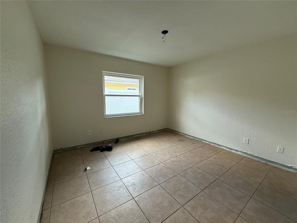 1104 Timor Avenue Orlando, FL 32804 - Photo 10 of 18