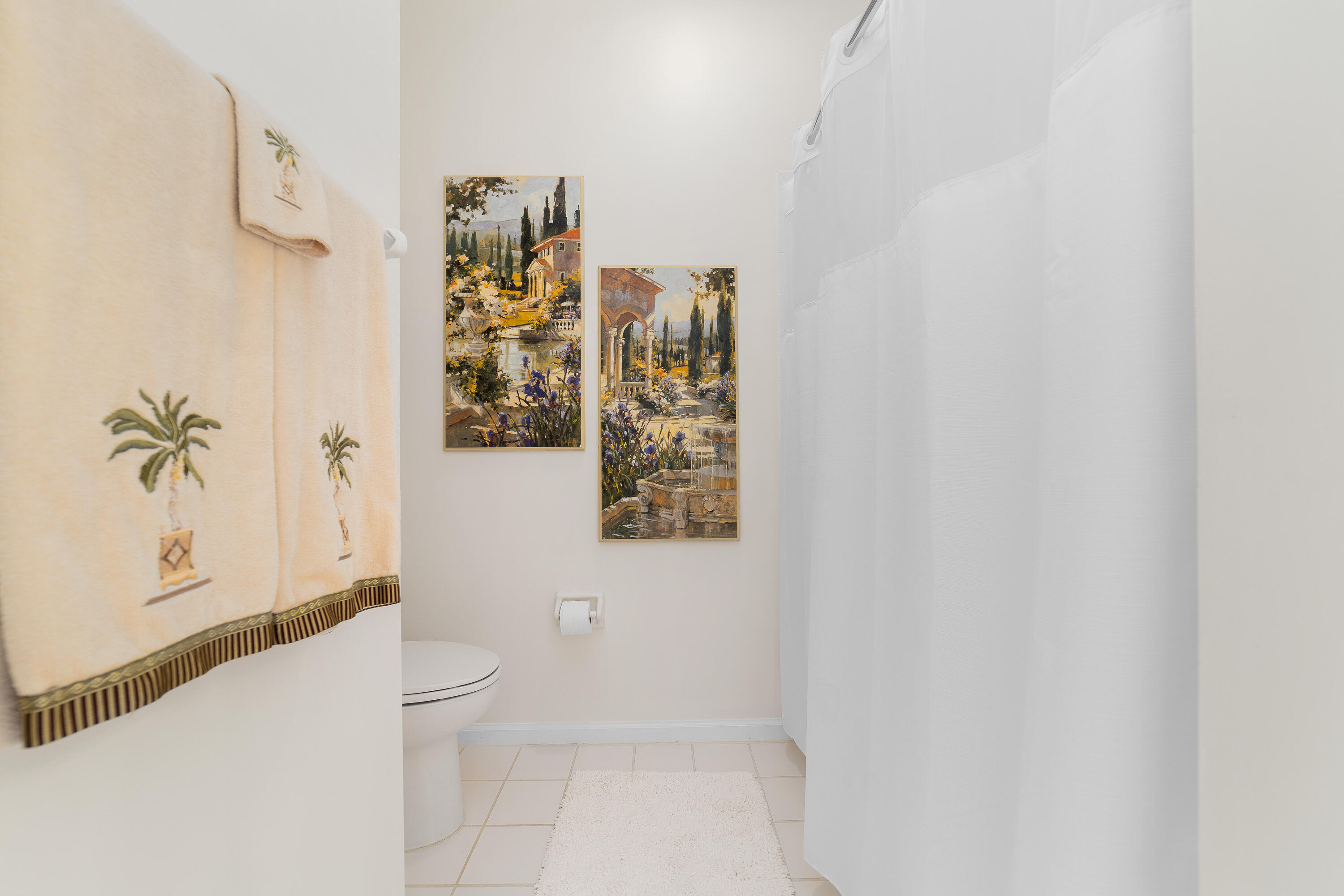 6121 Southeast Landing Way, Unit 12 Stuart, FL 34997 - Photo 29 of 47 a bathroom with a shower