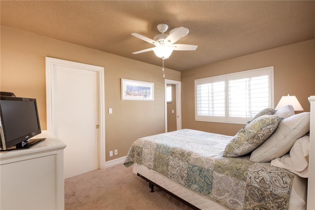 2231 Northeast 43rd Street Lighthouse Point, FL 33064 - Photo 12 of 20 GUEST BEDROOM