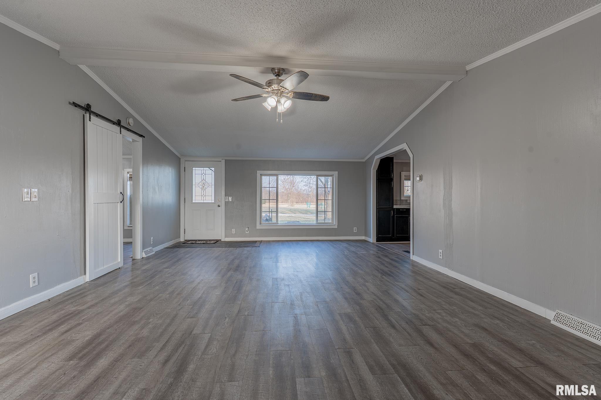 1987 Charleston Road Salem, IL 62881 - Photo 19 of 39