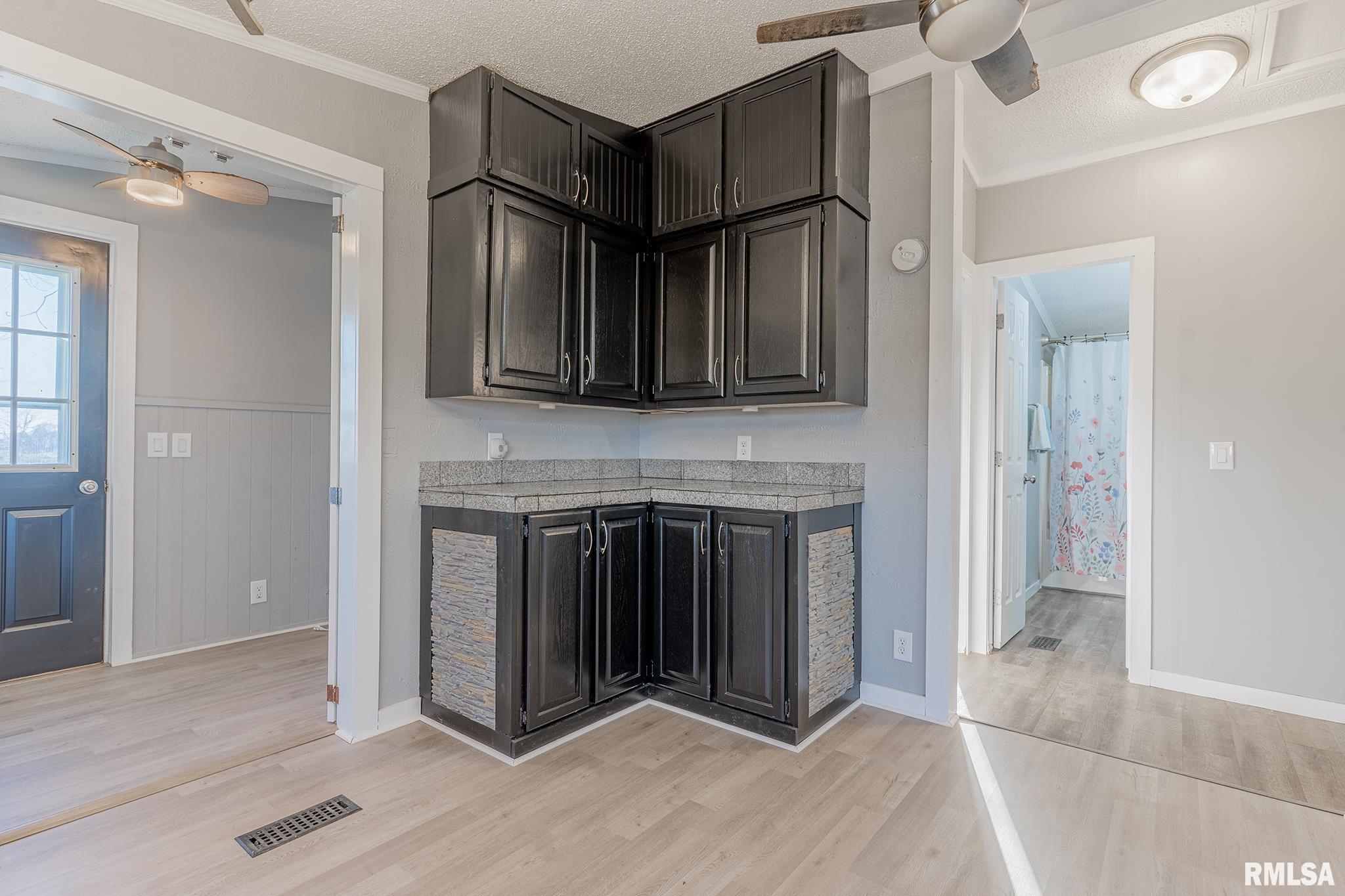 1987 Charleston Road Salem, IL 62881 - Photo 22 of 39