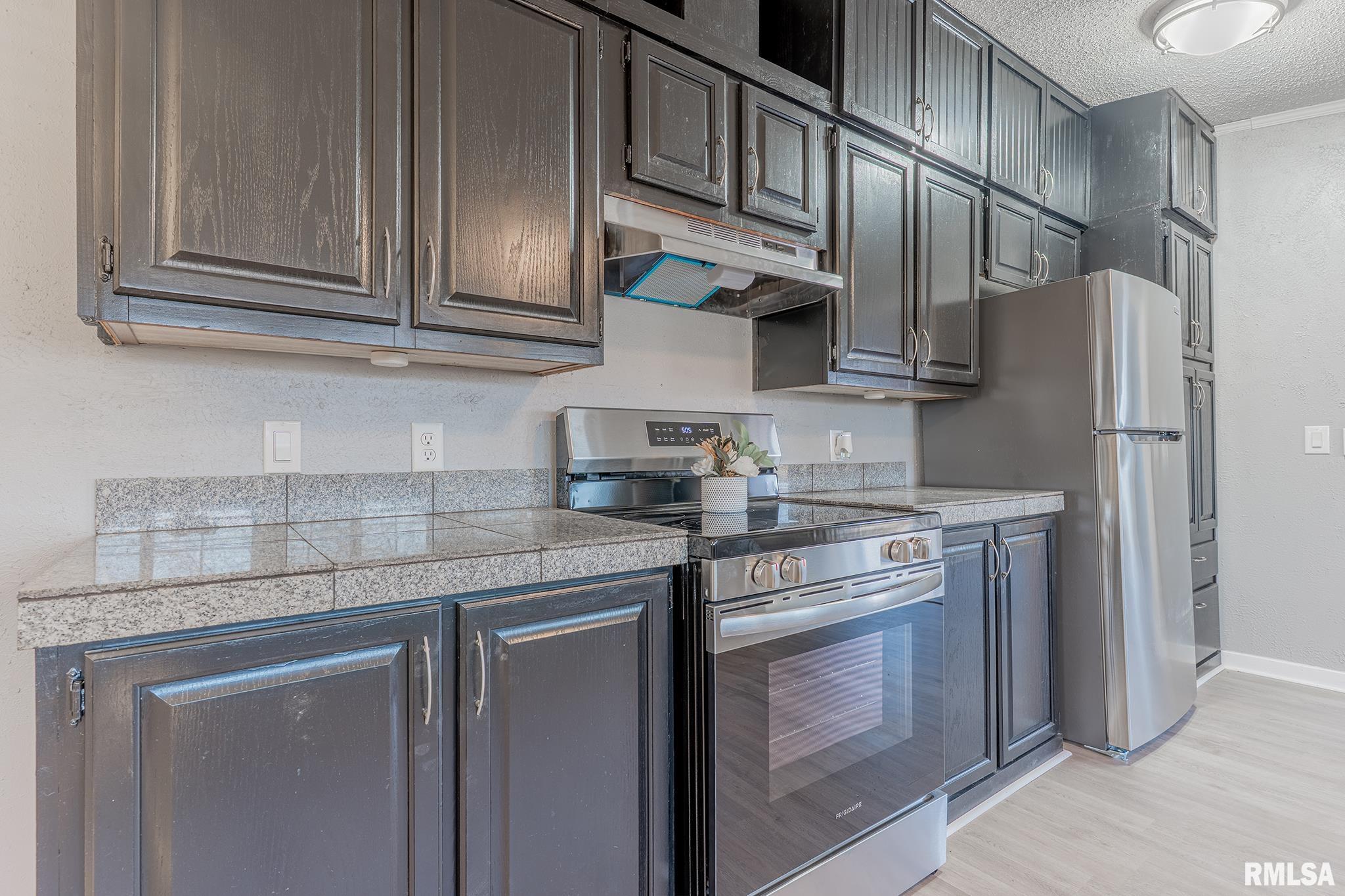 1987 Charleston Road Salem, IL 62881 - Photo 23 of 39