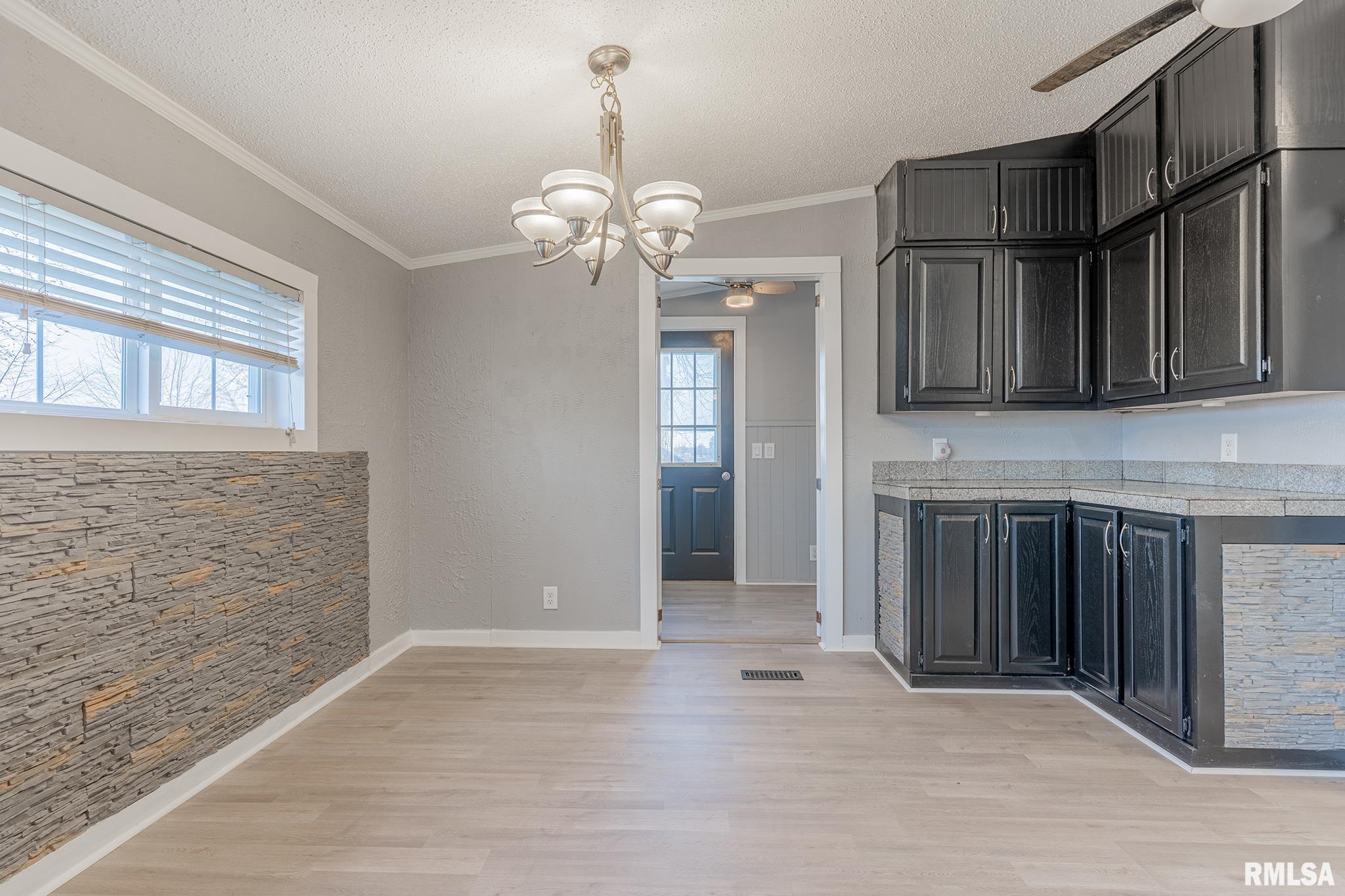 1987 Charleston Road Salem, IL 62881 - Photo 25 of 39