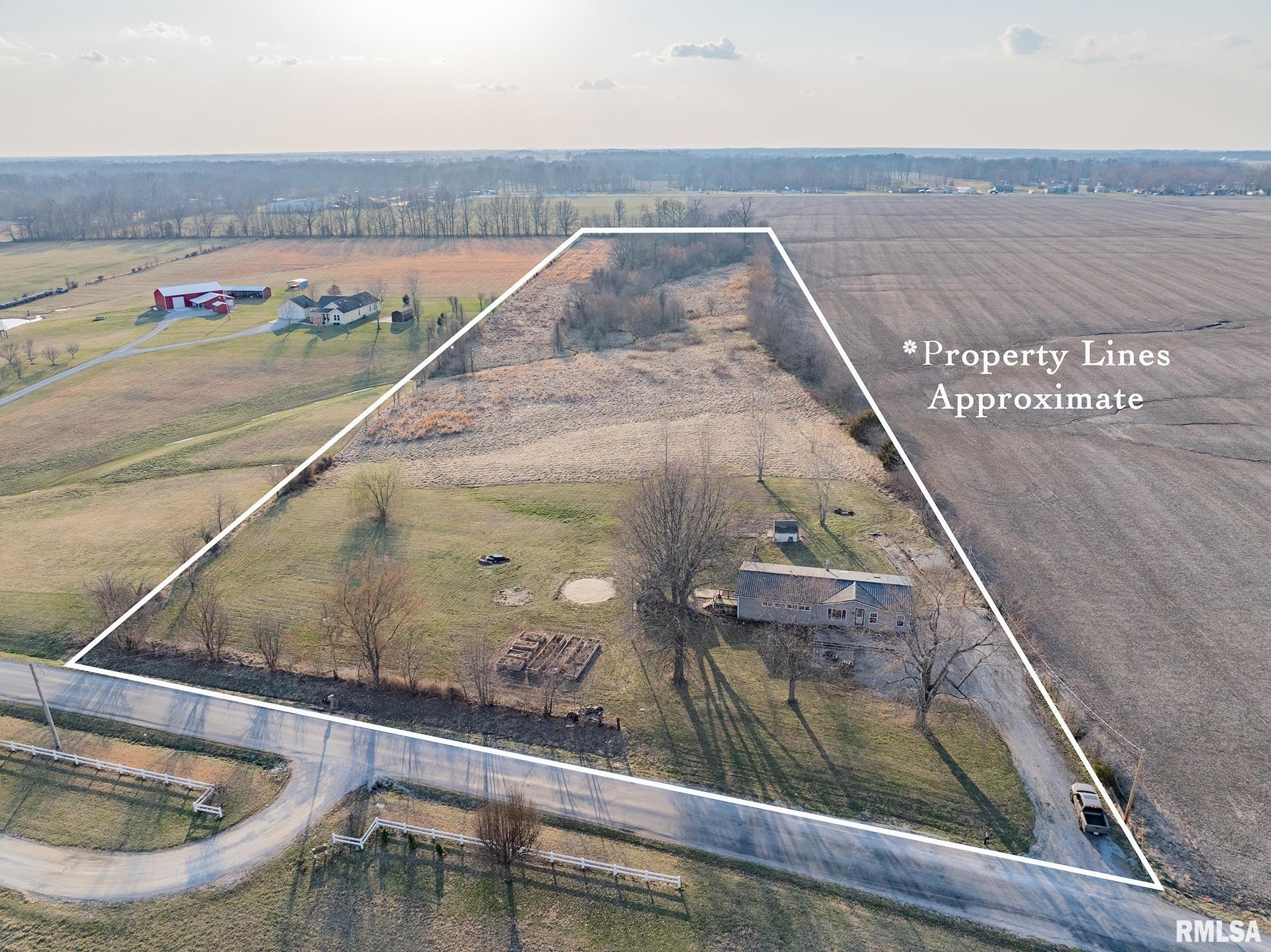 1987 Charleston Road Salem, IL 62881 - Photo 3 of 39