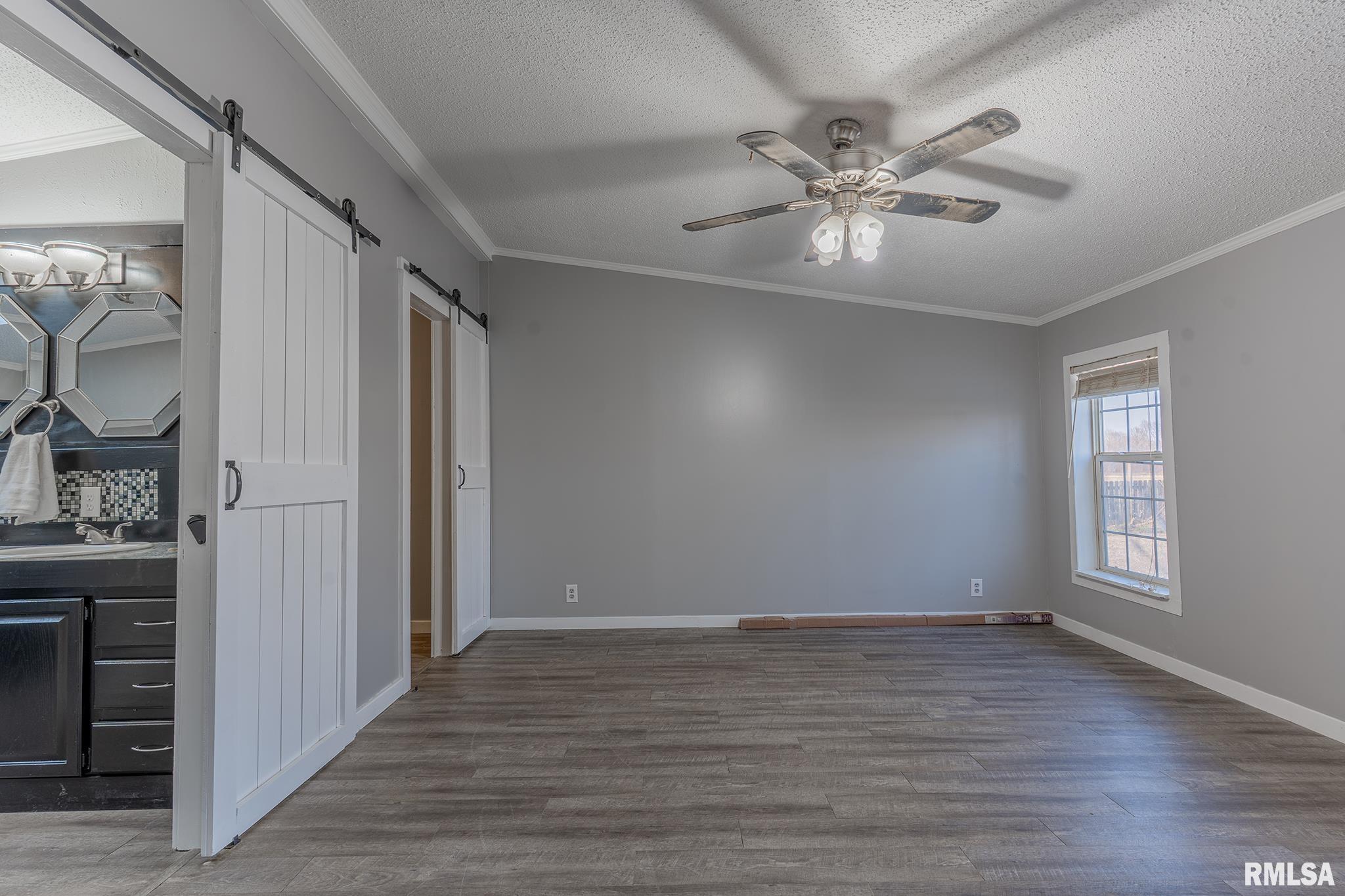 1987 Charleston Road Salem, IL 62881 - Photo 32 of 39