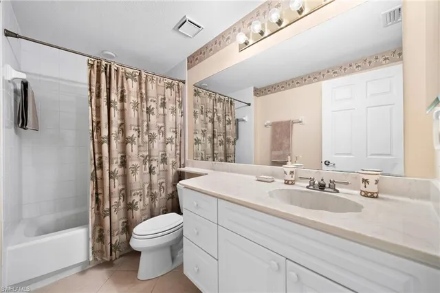 $375,000 | 2325 Hidden Lake Drive, Unit 3809, Naples, FL 34112