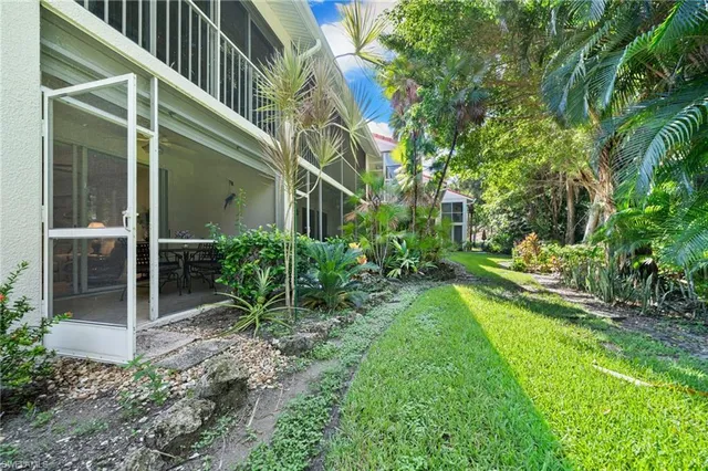 $375,000 | 2325 Hidden Lake Drive, Unit 3809, Naples, FL 34112