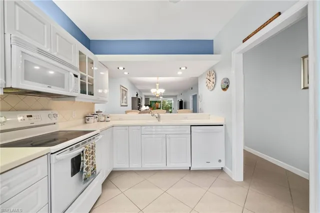 $375,000 | 2325 Hidden Lake Drive, Unit 3809, Naples, FL 34112