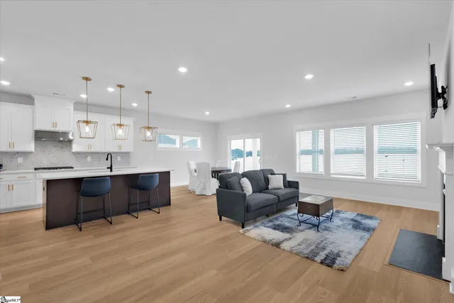 $450,000 | 148 Cedar Shls Way, Piedmont, SC 29673