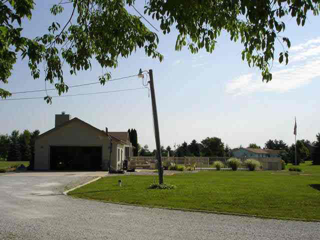 2019 East 8 Square Road Warsaw, IN 46582 - Photo 11 of 25