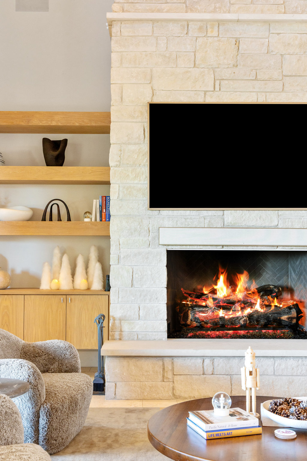 3550 Bell Springs Road Dripping Springs, TX 78620 - Photo 15 of 40 Detailed view of a fireplace