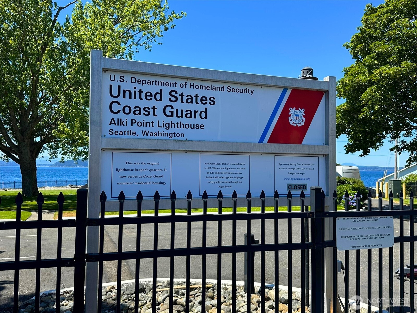 3204 Alki Avenue Southwest, Unit 1 Seattle, WA 98116 - Photo 30 of 35 a sign on the side of a building