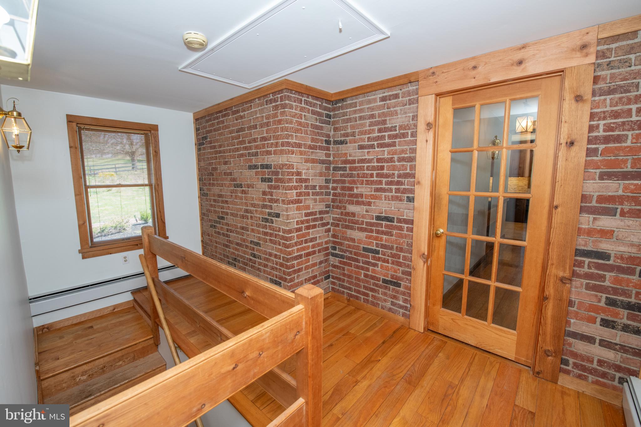 423 Brownsburg Road, Unit W Newtown, PA 18940 - Photo 95 of 109 Hallway to master