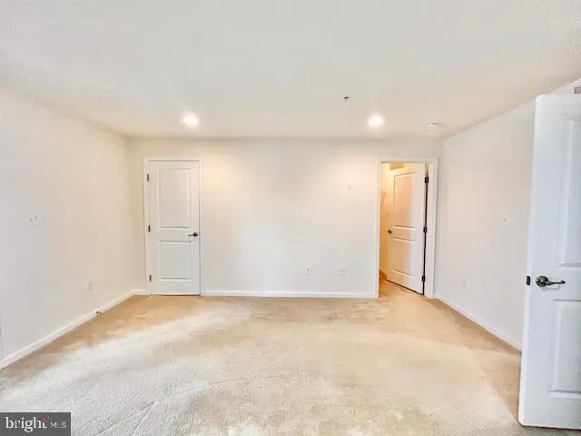 $3,300 | 7473 Singers Way, Elkridge, MD 21075