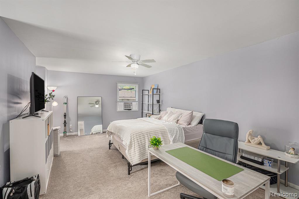 3074 Woodcrest Road Rochester Hills, MI 48309 - Photo 22 of 39