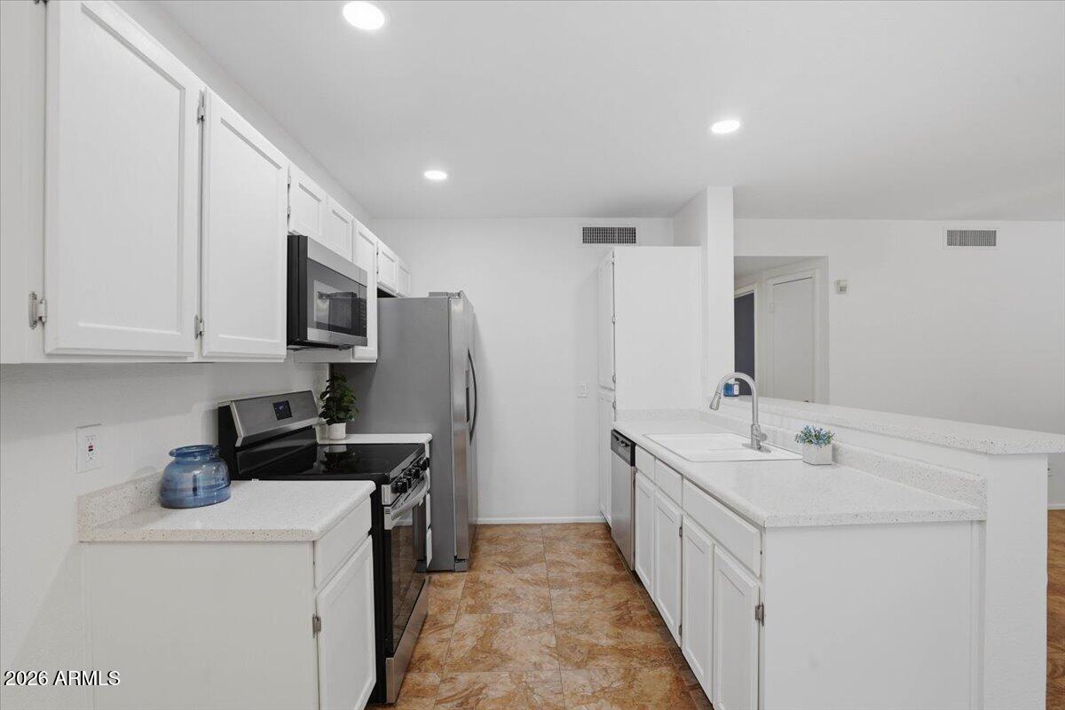 5230 East Brown Road, Unit 110 Mesa, AZ 85205 - Photo 3 of 32