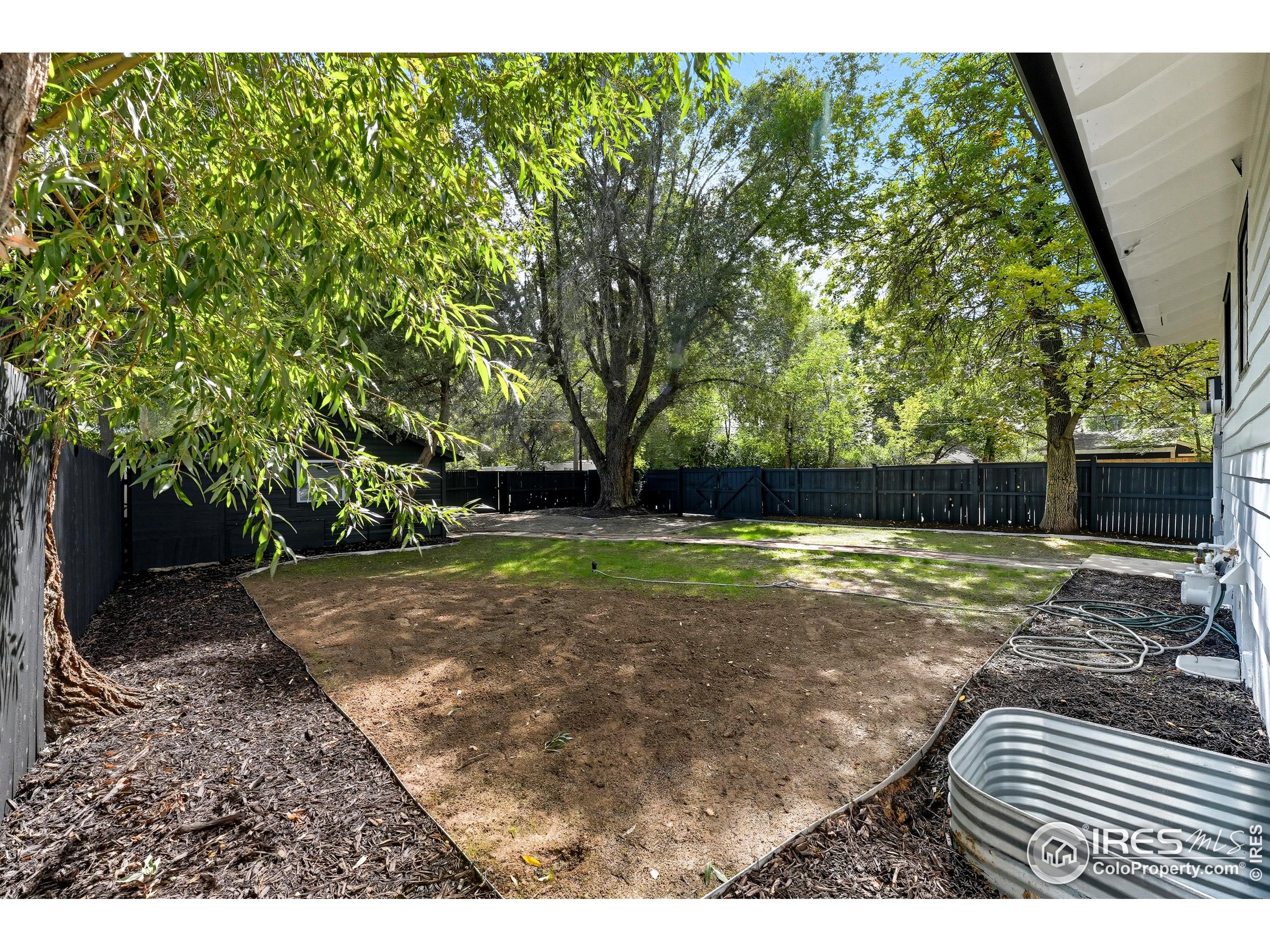 200 Bishop Street Fort Collins, CO 80521 - Photo 27 of 33 a view of yard