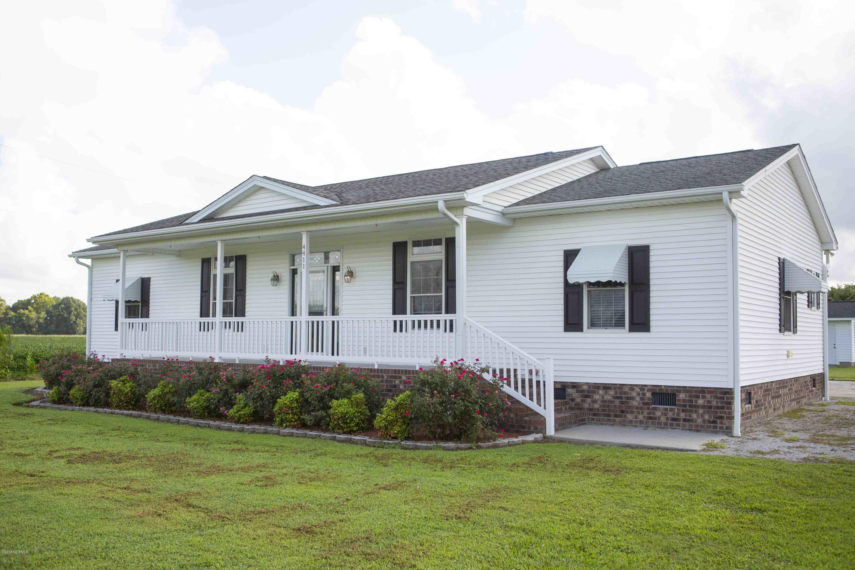 4411 Pleasant Plain Rd001