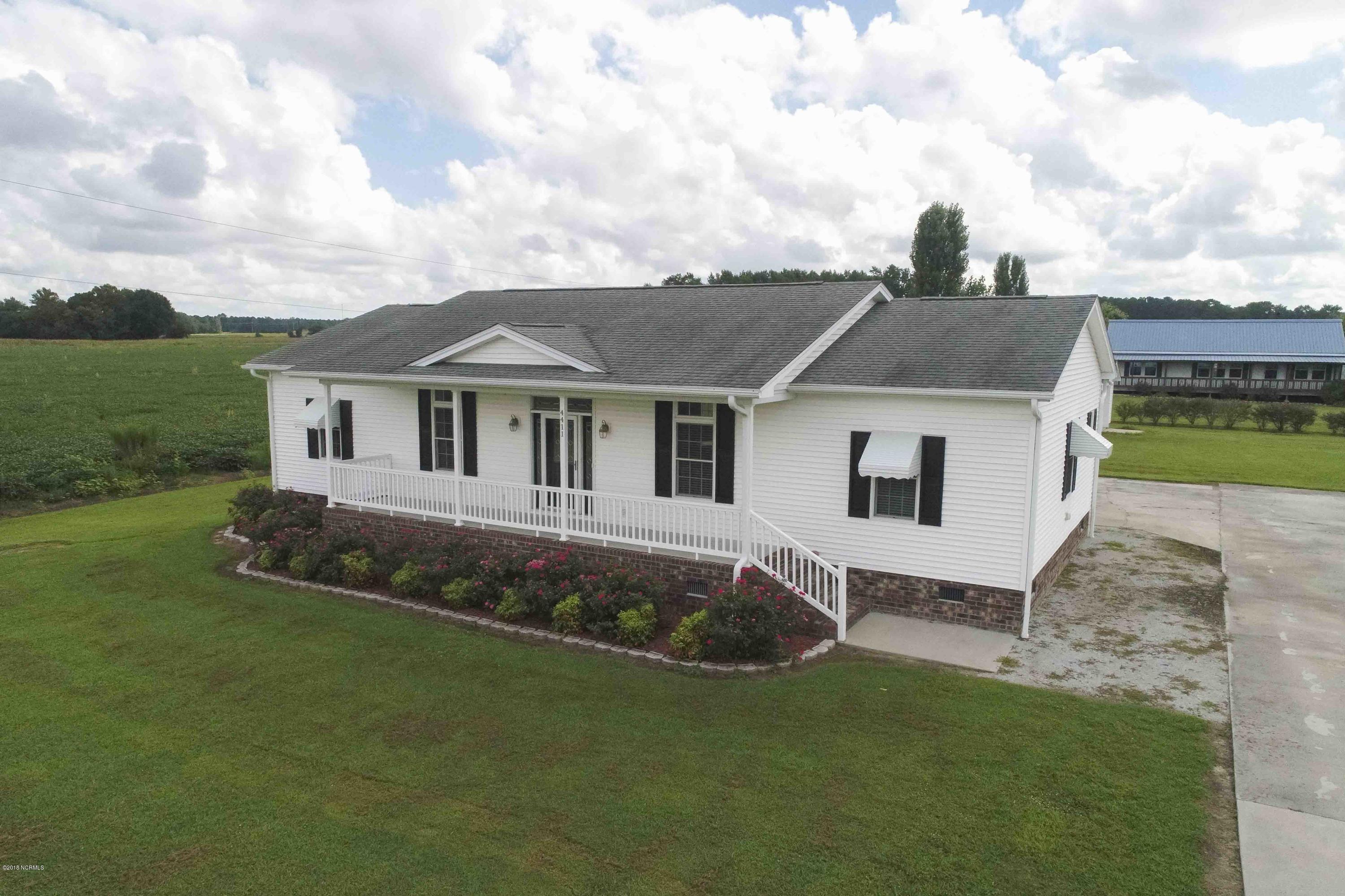 4411 Pleasant Plain Road Ayden, NC 28513 - Photo 13 of 44 4411 Pleasant Plain Rd013