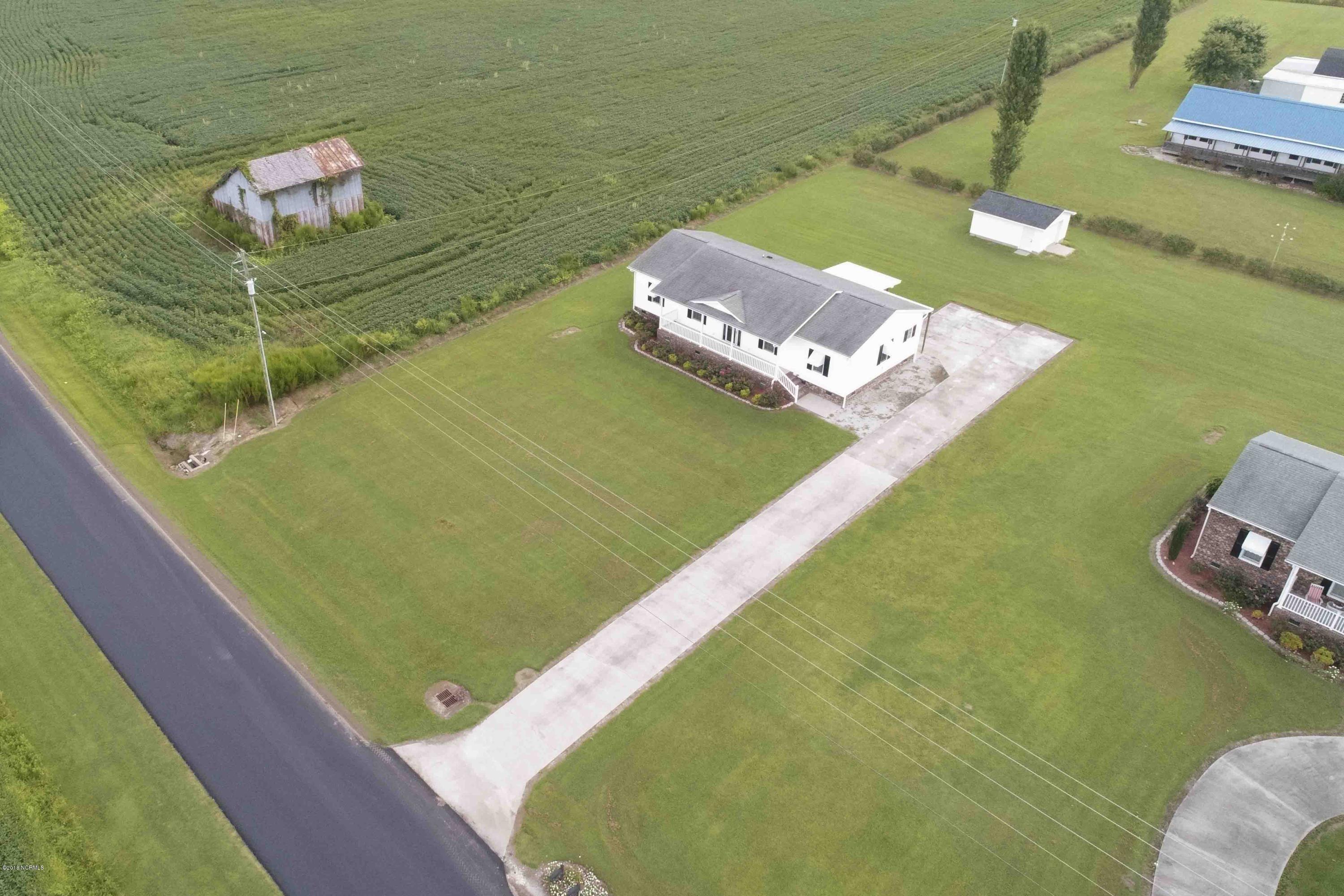 4411 Pleasant Plain Road Ayden, NC 28513 - Photo 17 of 44 4411 Pleasant Plain Rd017