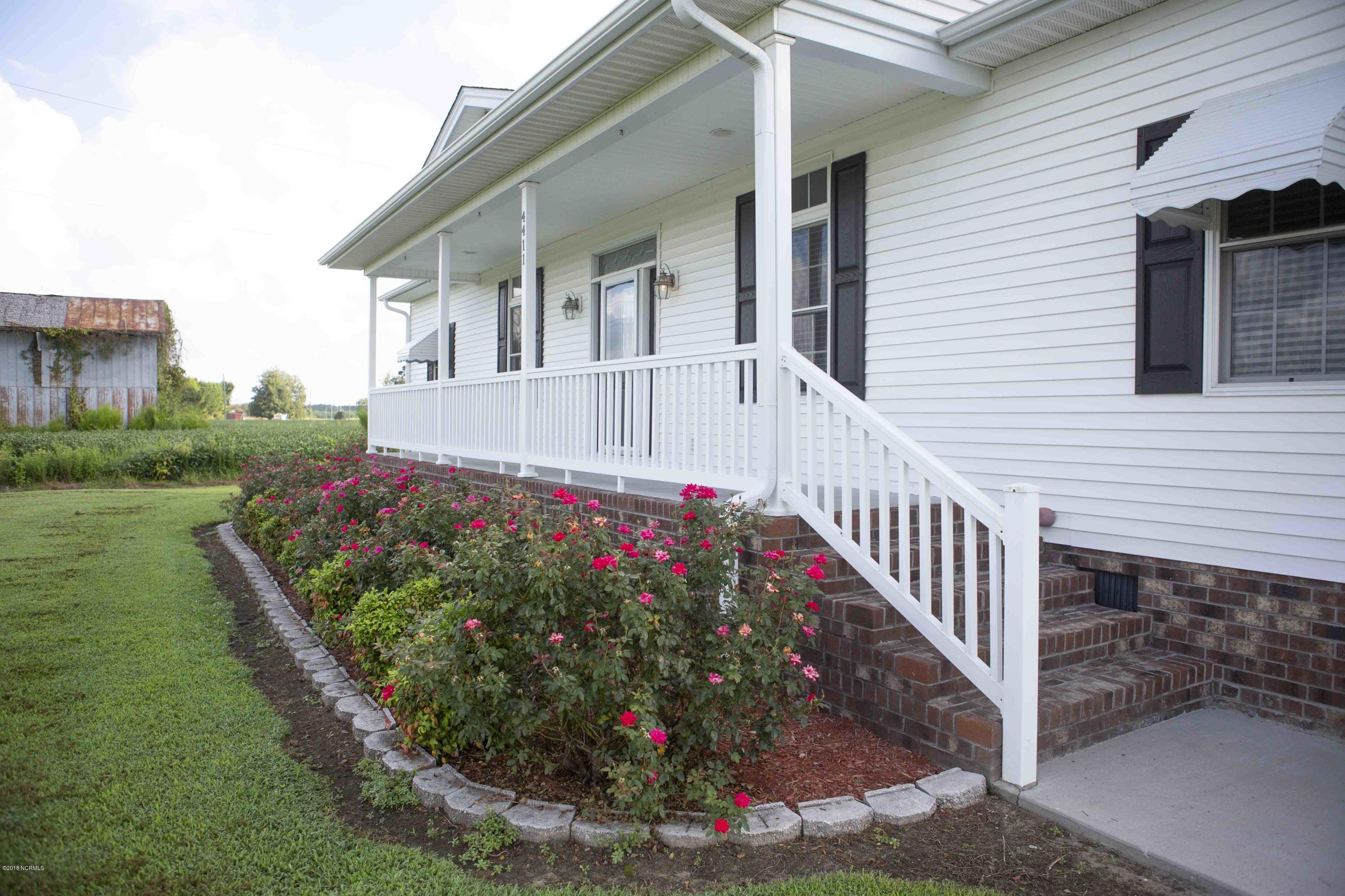 4411 Pleasant Plain Rd004