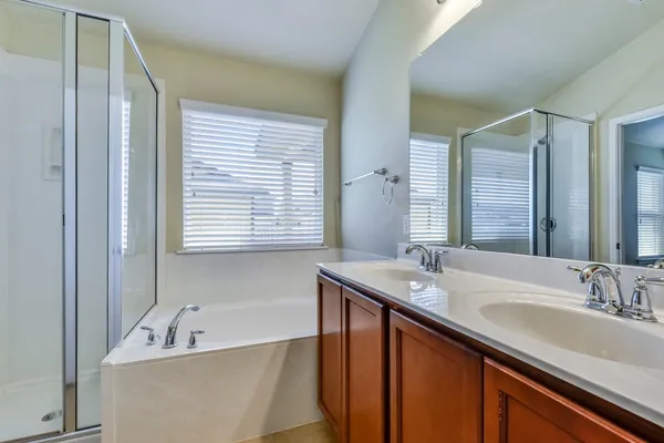 $2,200 | 18401 Friendship Hill Drive, Pflugerville, TX 78660