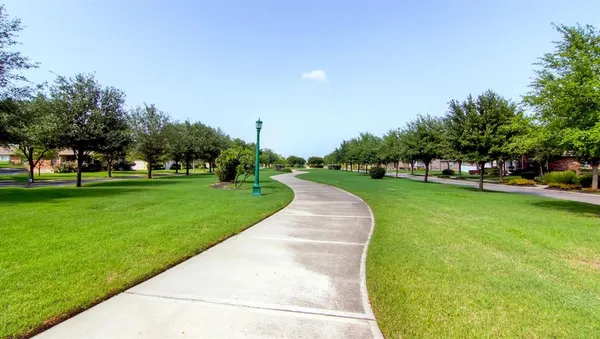 $2,200 | 18401 Friendship Hill Drive, Pflugerville, TX 78660