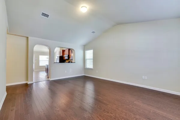 $2,200 | 18401 Friendship Hill Drive, Pflugerville, TX 78660