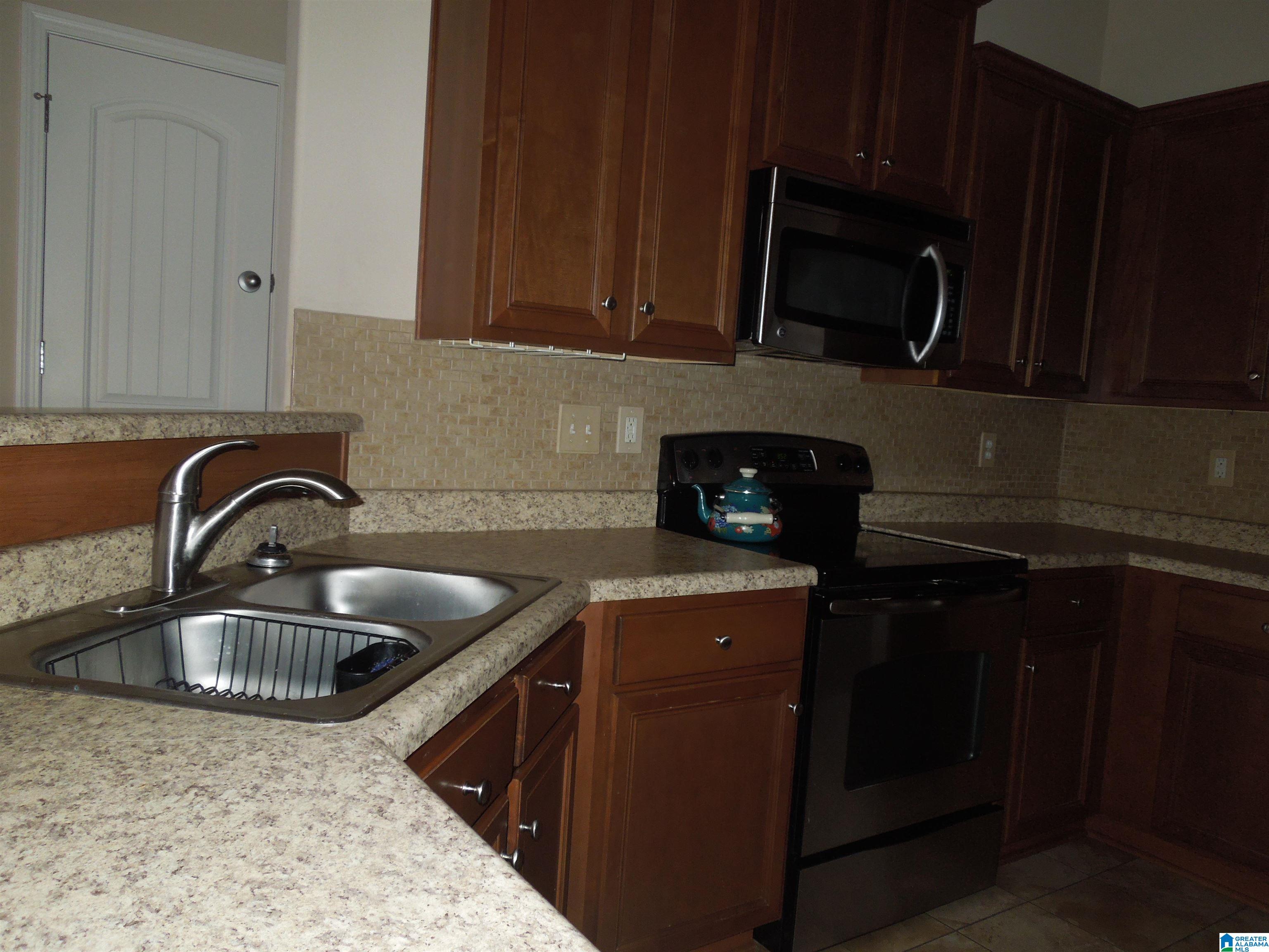 158 Grasonville Road Alabaster, AL 35007 - Photo 14 of 56