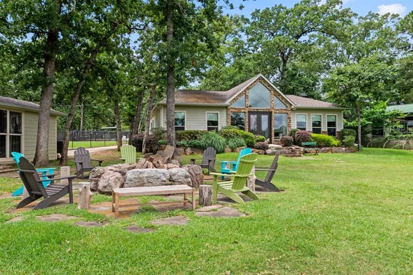 $825,000 | 326 Hickory Circle, Trinidad, TX 75163
