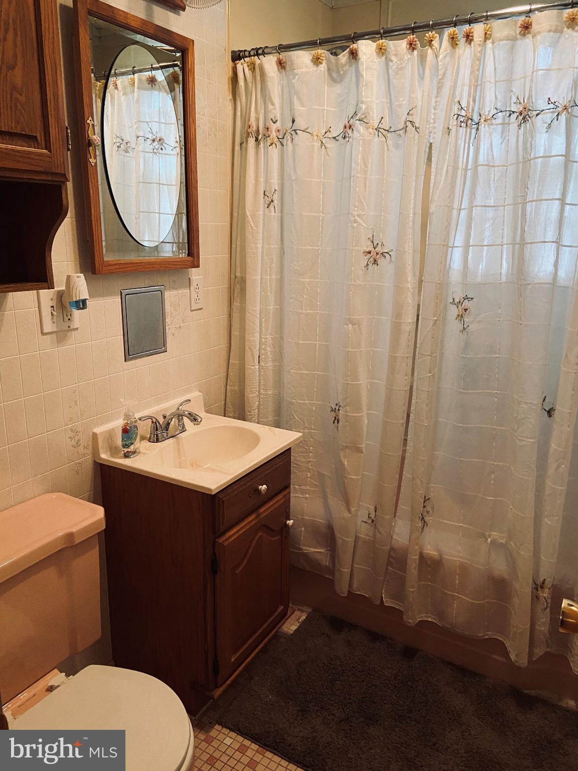 2631 Spring Road Carlisle, PA 17013 - Photo 17 of 23 Gallery Image 17