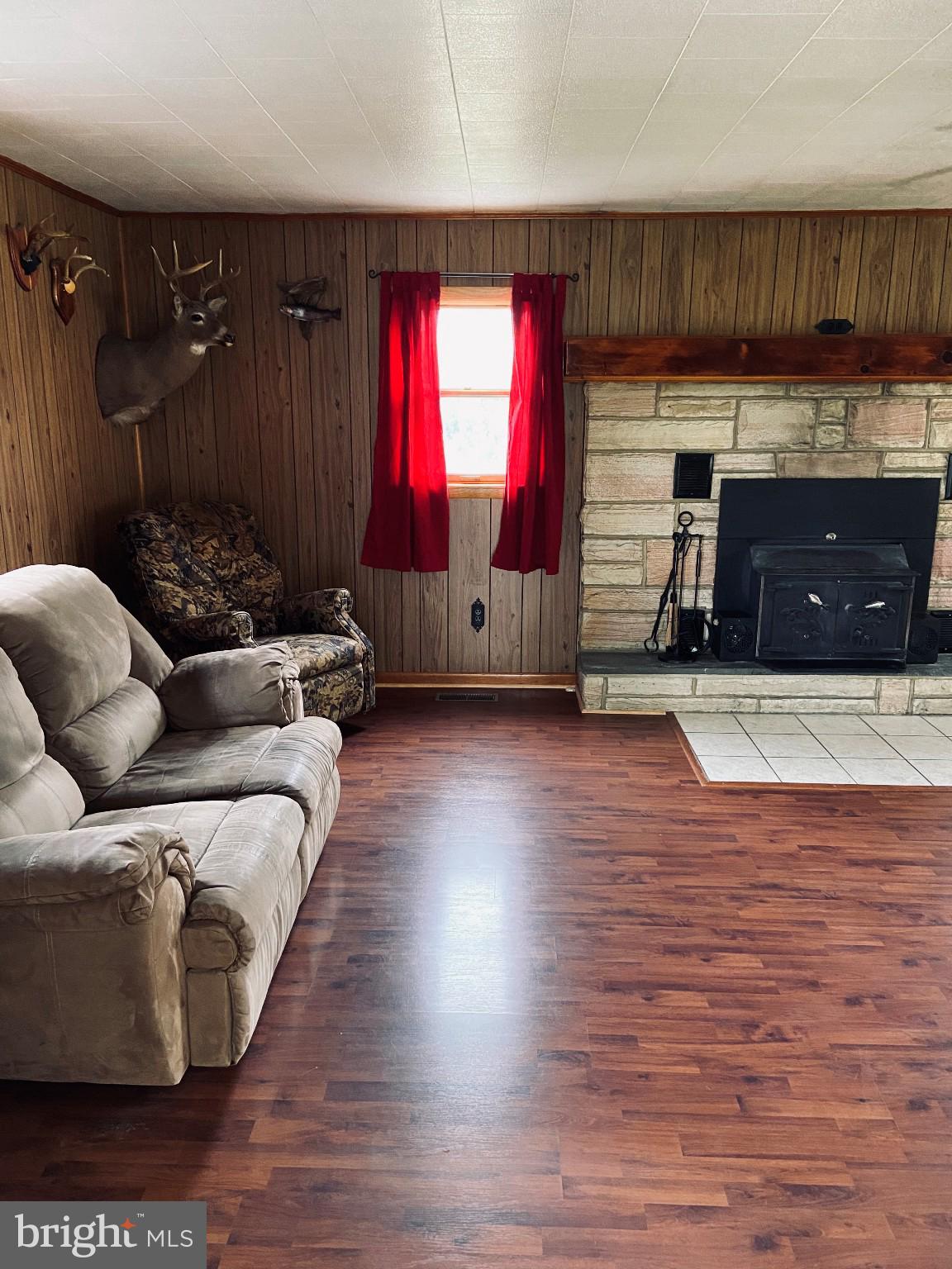 2631 Spring Road Carlisle, PA 17013 - Photo 7 of 23 Gallery Image 7