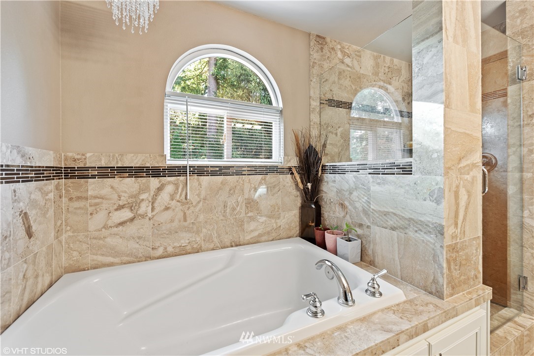 18 199th Street Southeast Bothell, WA 98012 - Photo 13 of 23