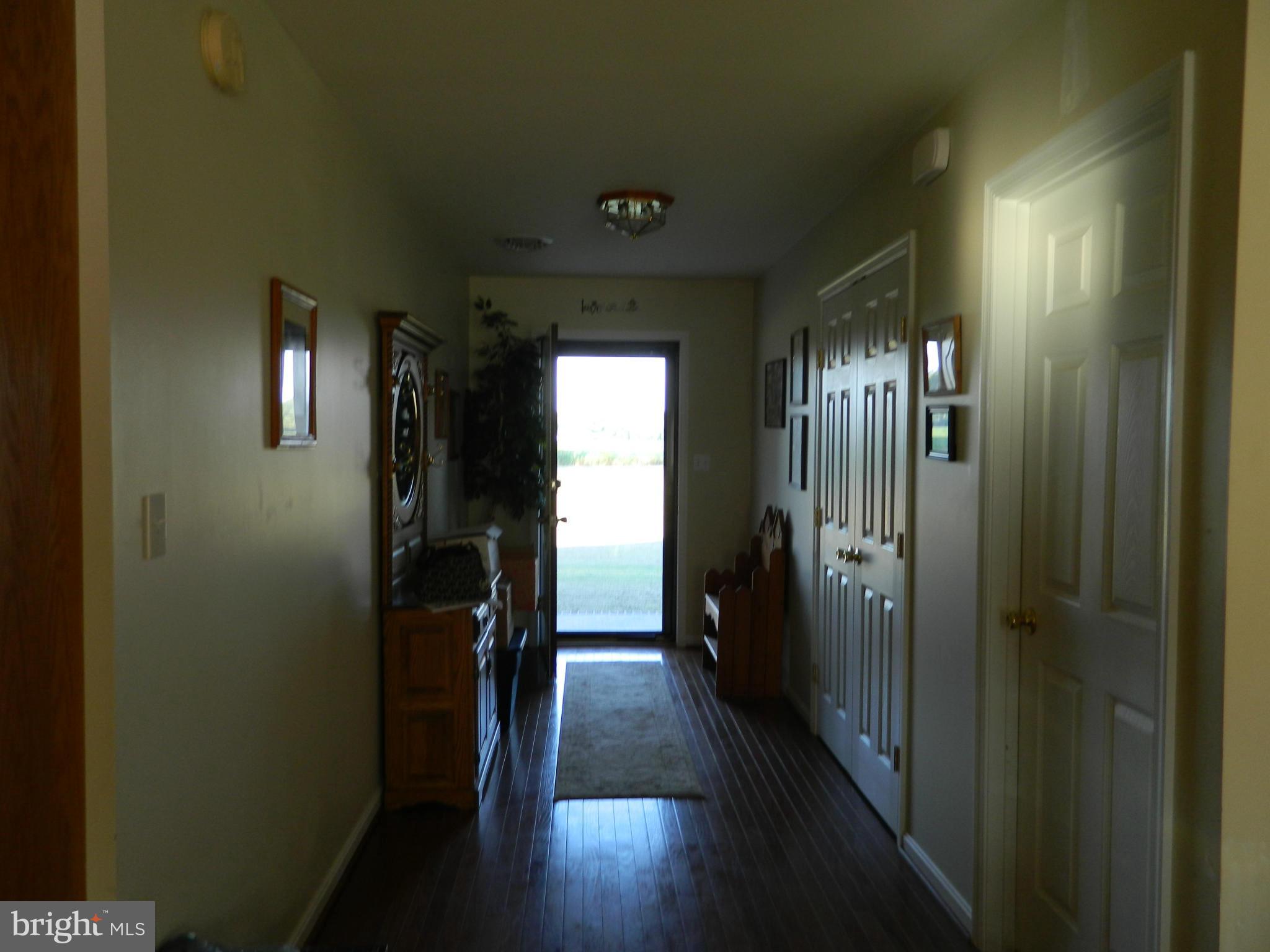 8708 Legion Road Denton, MD 21629 - Photo 4 of 24 Interior (General)