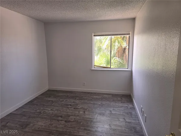$995 | 1724 Breckenwood Court, Unit 4, Las Vegas, NV 89115
