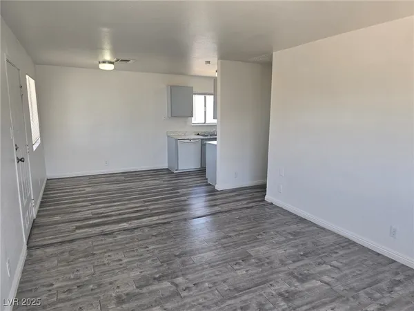 $995 | 1724 Breckenwood Court, Unit 4, Las Vegas, NV 89115