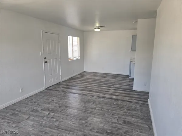 $995 | 1724 Breckenwood Court, Unit 4, Las Vegas, NV 89115